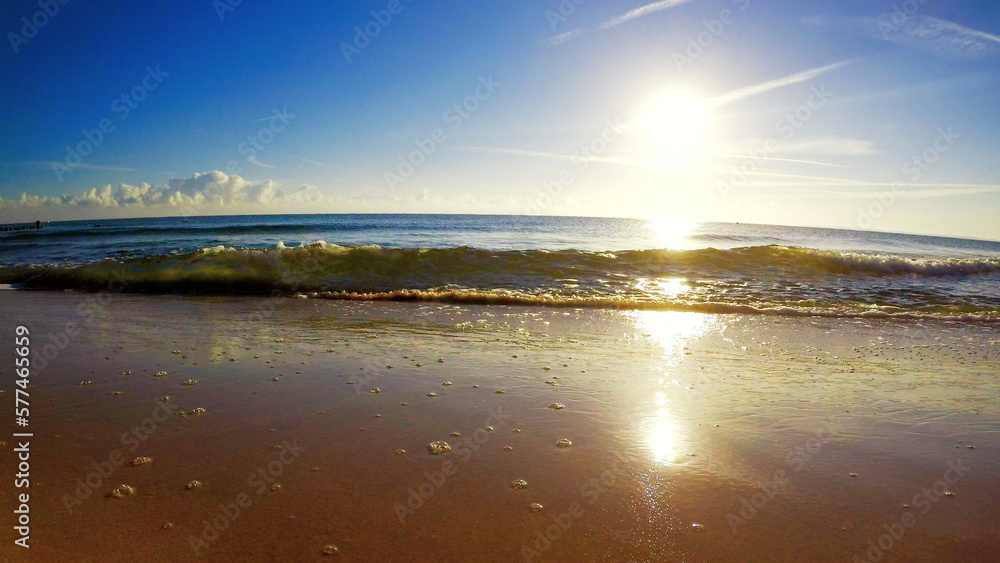 Wellen am Meer Wellen am Meer