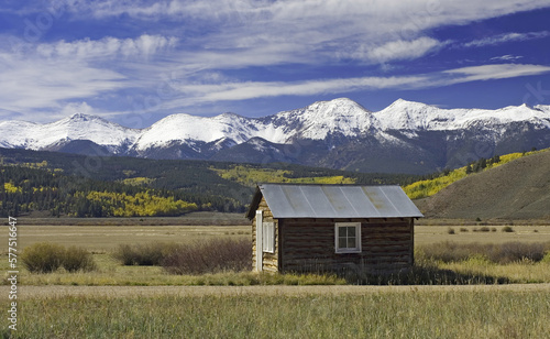 Small wooden shack in a mountain landscape