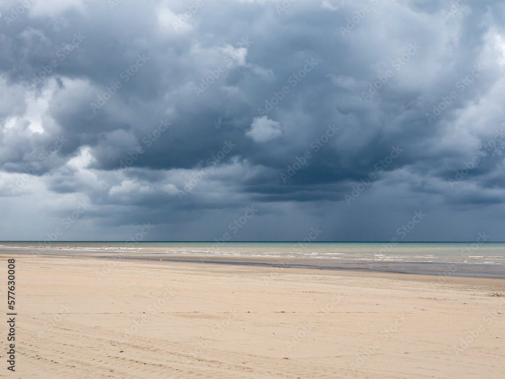 Strand-Gewitter