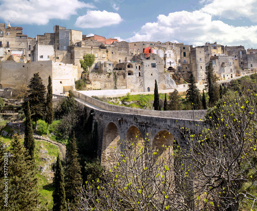 Gravina in Puglia. Ponte acquedotto o viadotto Orsini,  della Via Appia Antica photo