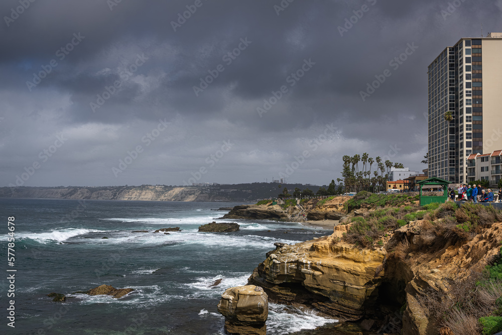 2023-01-22 THE LA JOLLA SHORELINE AND ROCKY COAST ALONG COAST BLVD WITH A CLOUDY SKY 2023-01-22 THE LA JOLLA SHORELINE AND ROCKY COAST ALONG COAST BLVD WITH A CLOUDY SKY