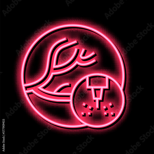 removal of vascular pathologies neon glow icon illustration