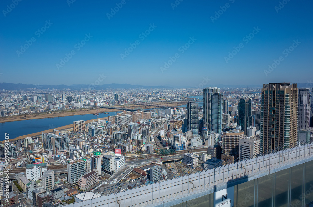 未来に向けて発展目覚ましい大阪駅・うめきた