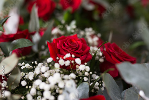 bouquet of red roses for a gift