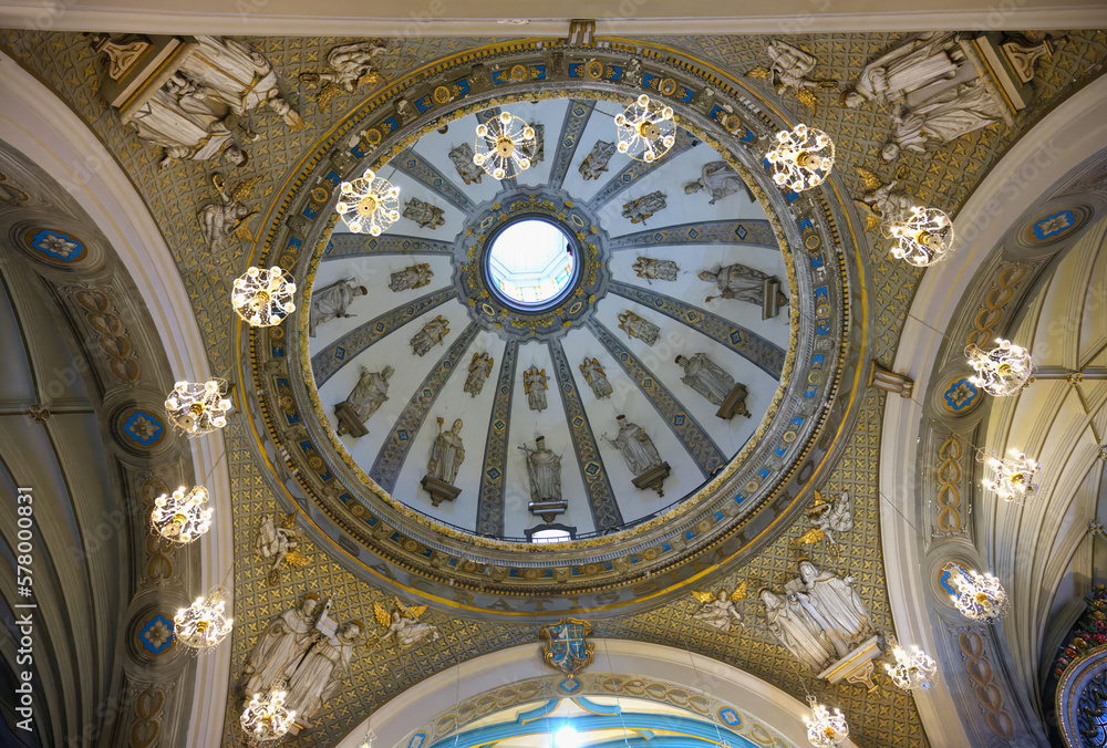 Obraz premium Basilica and Convent of Santo Domingo or Convent of the Holy Rosary, Ceiling cupola, Lima, Peru