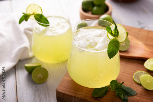 Homemade lemonade with organic lemons and mint, a popular refreshing drink in many countries. in Mexico it is part of their traditional Aguas Frescas, where it is called Agua de Limon.