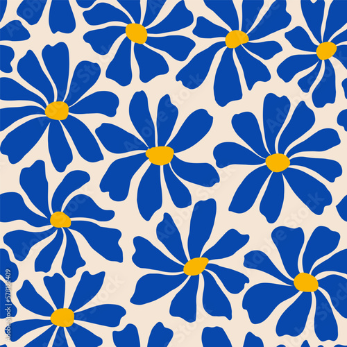 Groovy daisy flower seamless pattern. Cute hand drawn floral background.