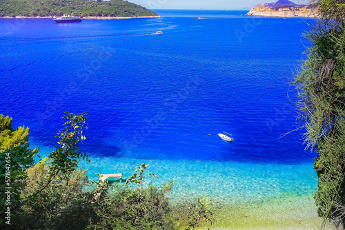Obraz na płótnie Elaphiti islands, turquoise adriatic beach in Dalmatia, Croatia w salonie