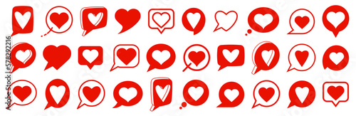 Hearts in speech bubbles ve...