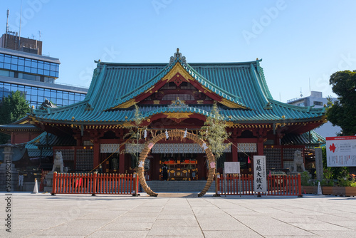 東京都千代田区 神田明神 6月、茅の輪が設置された境内 © 健太 上田