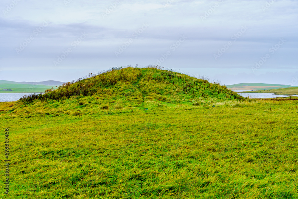 Unstan Chambered Cairn, the Ring of Brodgar