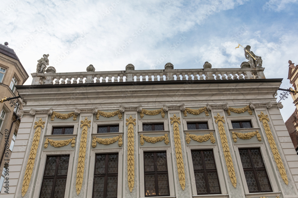 Fototapeta premium Beautifully decorated vintage historical building
