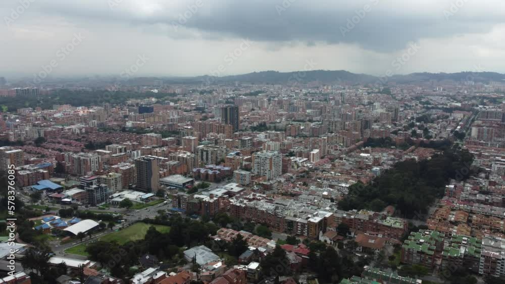 BUILDINGS IN THE NORTH NEIGHBORHOOD OF THE CITY OF BOGOTA BUILDINGS IN THE NORTH NEIGHBORHOOD OF THE CITY OF BOGOTA