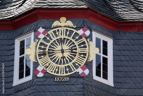 Uhr am Rathaus in Frankenberg photo
