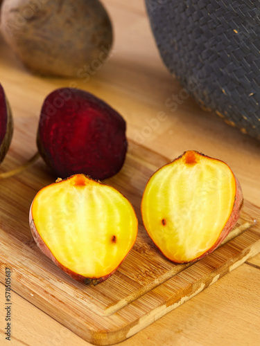 Fresh cut yellow beetroot and red beetroot