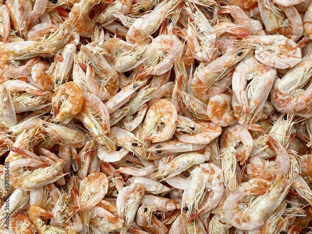 raw shrimps on a market