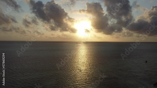 Sunrise over the ocean Africa Tanzania Blue Lagune Seychelles Malediven 