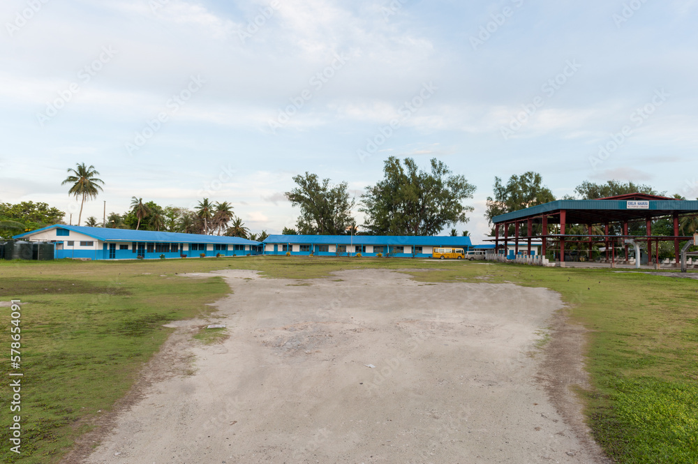 Obraz premium Elementary School in Peleliu, Palau Island. Micronesia