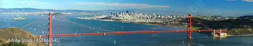 panoramic view on Golden Gate bridge and San-Franciso