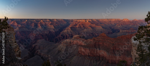 Grand Canyon National Park - South Rim Sunset Panorama - Mather Point © Bruno Coelho