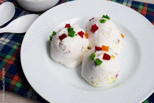Ice cream dessert with tutifuti