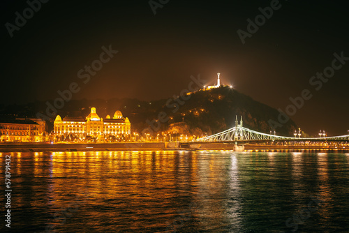 Night panoramic view at Budapest, Hungary © oleksandr.info