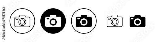Camera icon vector illustration. photo camera sign and symbol. photography icon.