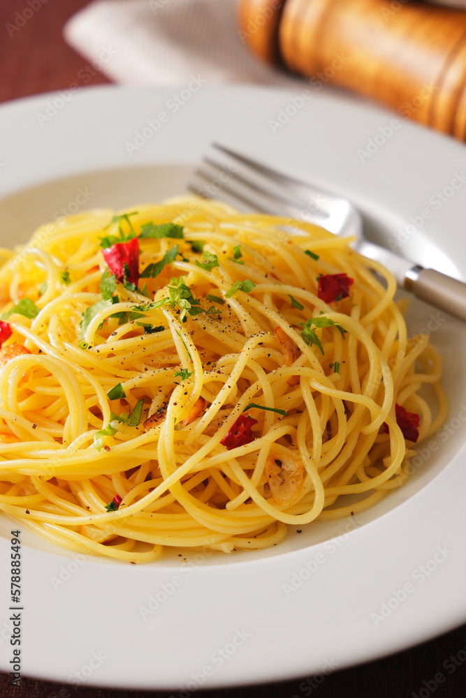 スパゲッティペペロンチーノ　Spaghetti aglio e olio