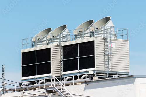 Fotografie Cooling water tower on rooftop building