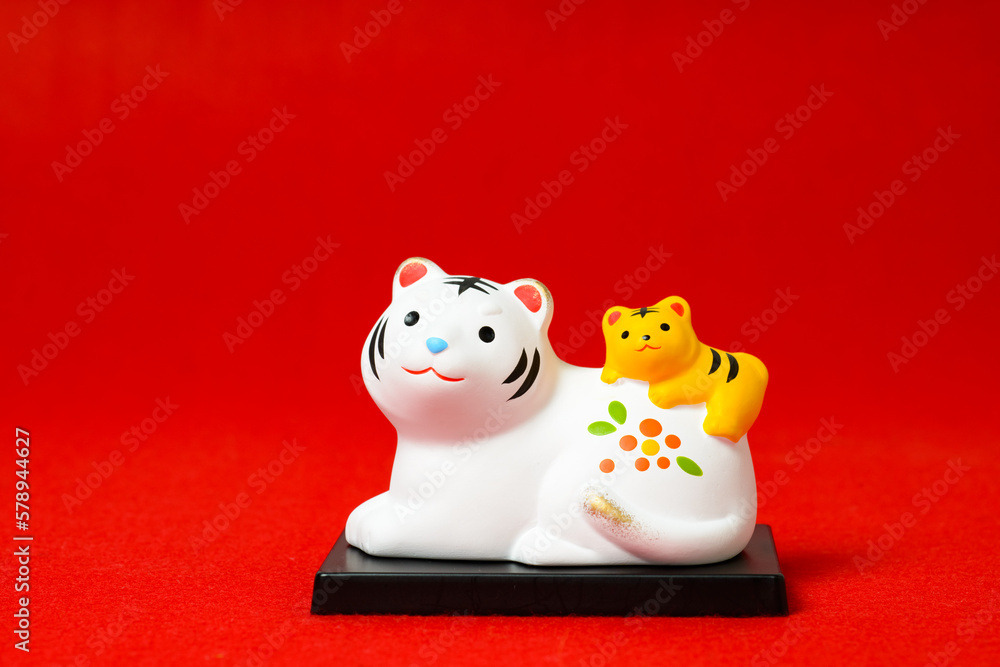 可愛いトラの置物　トラのイメージ