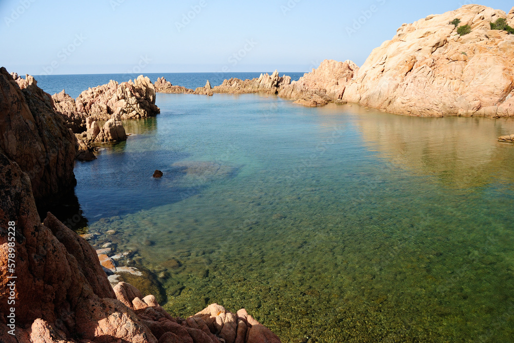 Veduta della baia e spiaggia di Cala Cruxitta Veduta della baia e spiaggia di Cala Cruxitta
