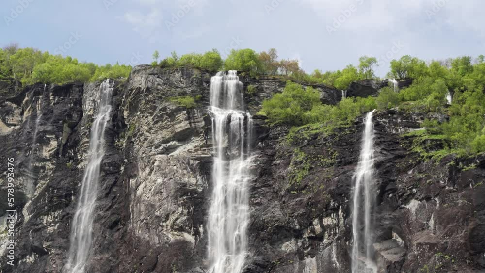 Close up of the top of waterfall seven sisters on Geiranger fjord in Norway from ferry
Close up of the top of waterfall seven sisters on Geiranger fjord in Norway from ferry