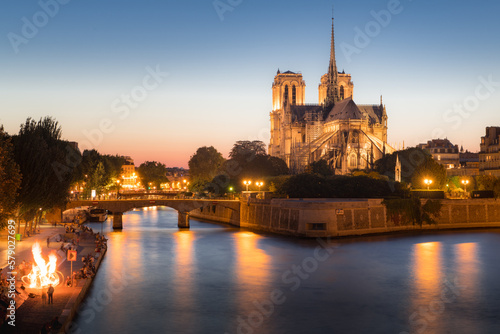 Notre Dame Cathedral in Paris, France © Nattawit