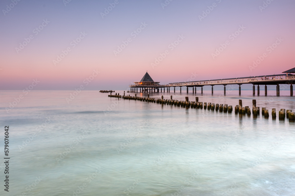 Usedom Seebrücke Heringsdorf am Abend Usedom Seebrücke Heringsdorf am Abend