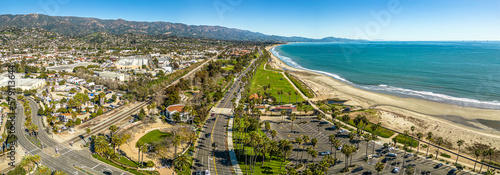Fotografiet Santa Barbara Aerial Panorama. Scenic shot of Pier and beach