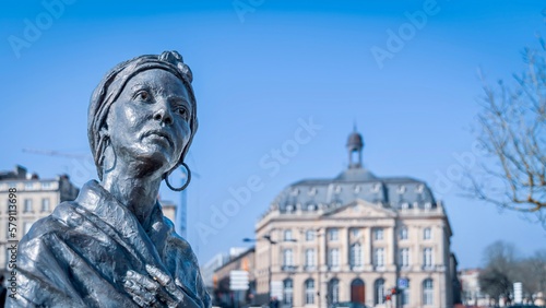 Statue Marthe Ad  la  de modeste testa  Bordeaux  France 