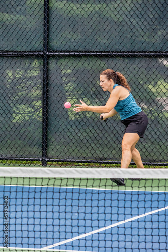 Pickleball Server Pink Ball