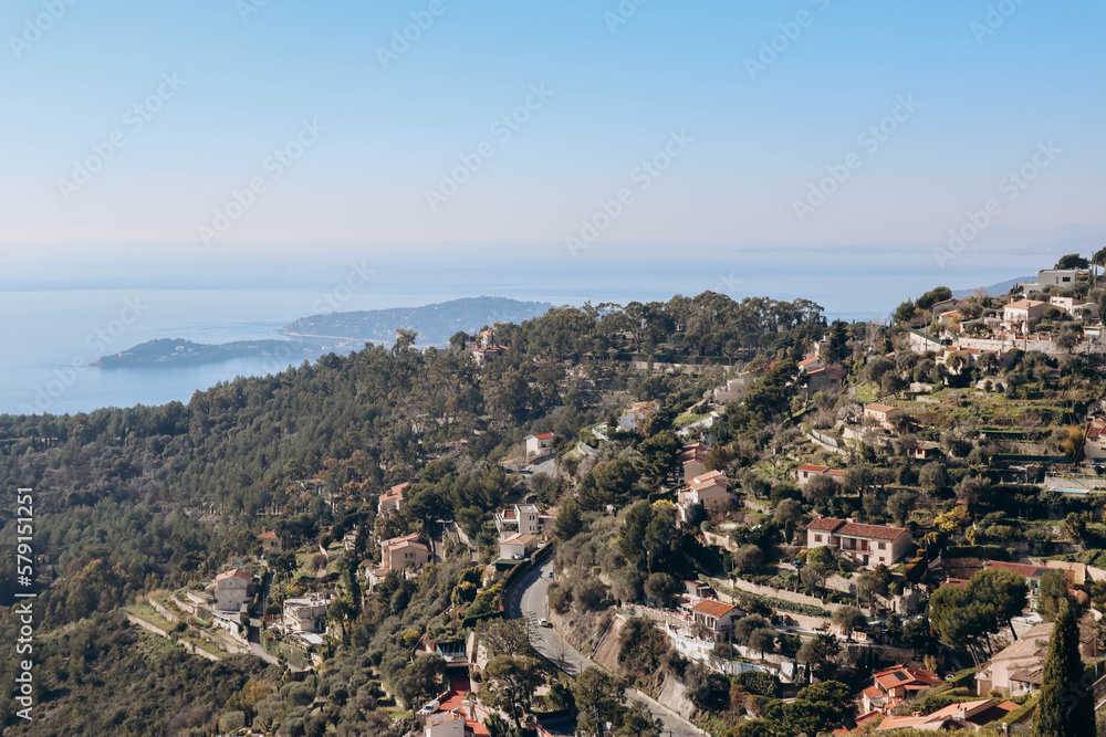 Obraz premium View of the outskirts of the city of Eze on the French Riviera