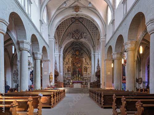 Obraz na płótnie Konstanz, Germany. Interior of Konstanz Canthedral (Konstanz Minster of Our Lady). The first documental mention of a church was in 780. The present church building was founded in the 11th century. w salonie
