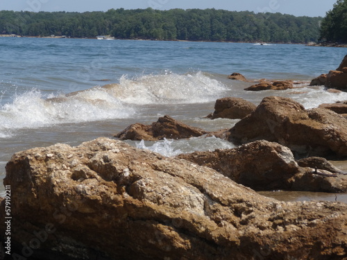 shore line