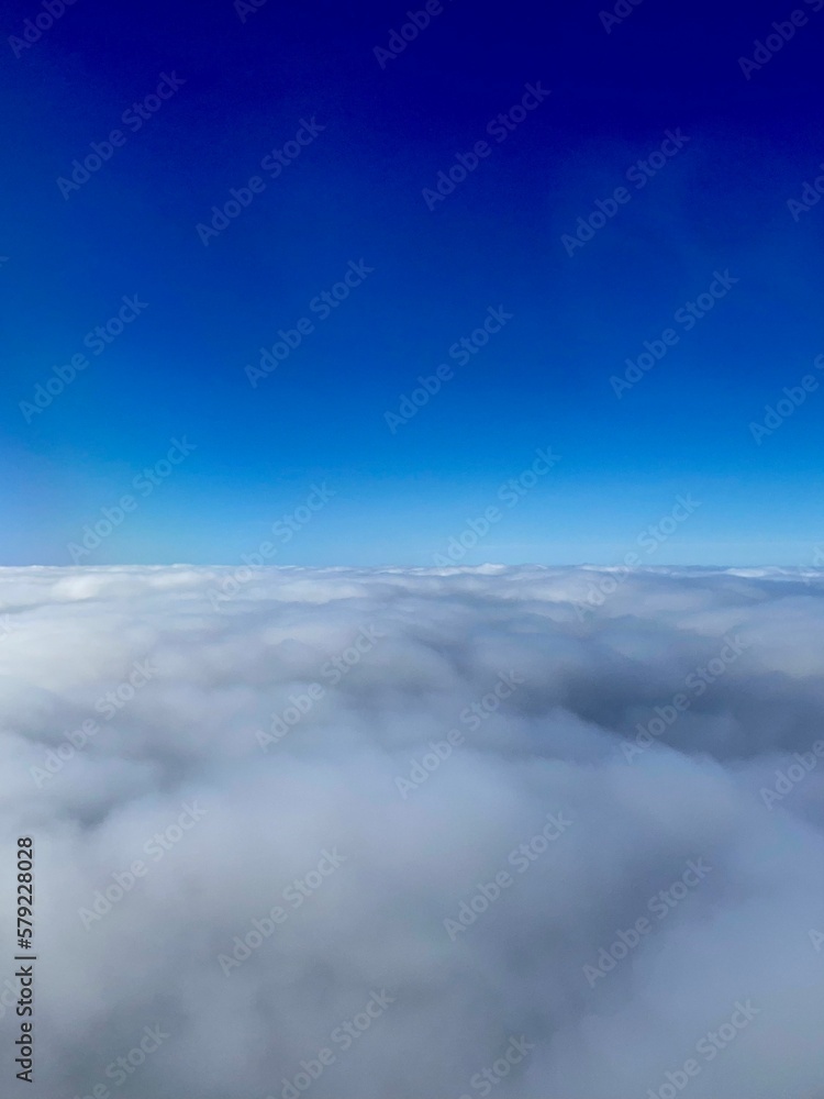 Fototapeta premium Flying above clouds