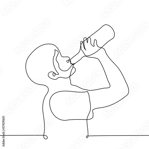 man stands in profile and drinks from a glass bottle - one line drawing. concept quench thirst, drink from a bottle