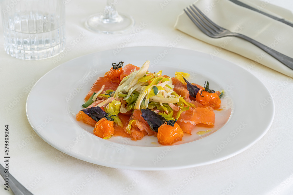 Carpaccio of marinated salmon with steamed vegetables Carpaccio of marinated salmon with steamed vegetables
