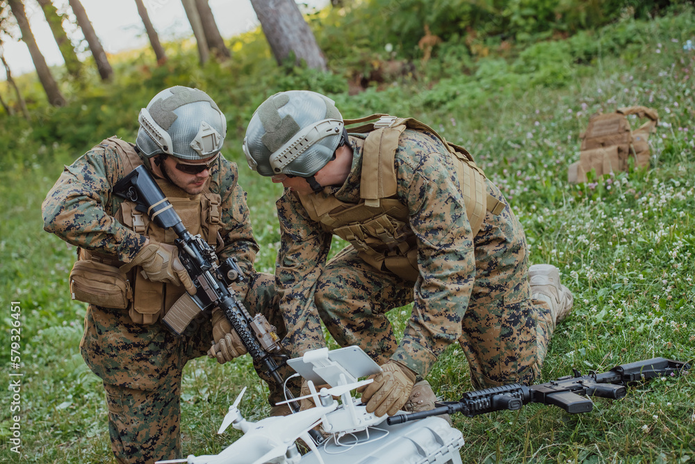 Modern Warfare Soldiers Squad are Using Drone for Scouting and