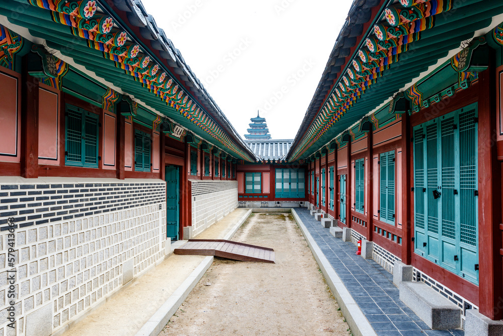 Exterior of a pavilion of the Gyeongbokgung palace in Seoul, South Korea, Asia Exterior of a pavilion of the Gyeongbokgung palace in Seoul, South Korea, Asia