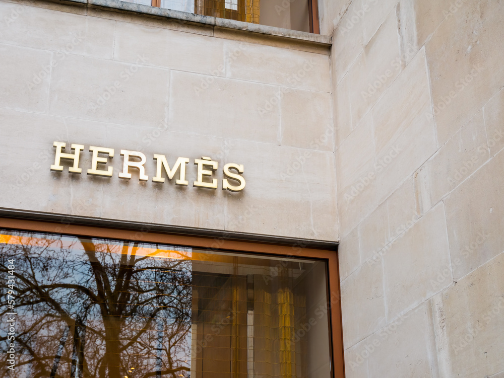 Foto de London, UK, March 4th 2023 Hermes store located at 179 Sloane