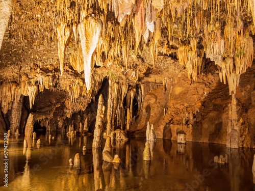 Obraz na płótnie Interior view of the Meramec Caverns w salonie