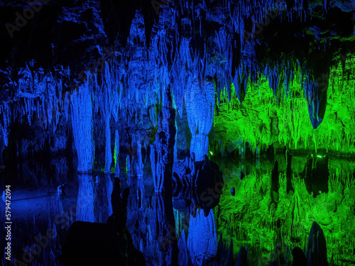 Interior view of the Meramec Caverns photo