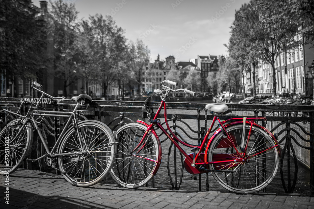 Vélo dans les rues d'Amsterdam
