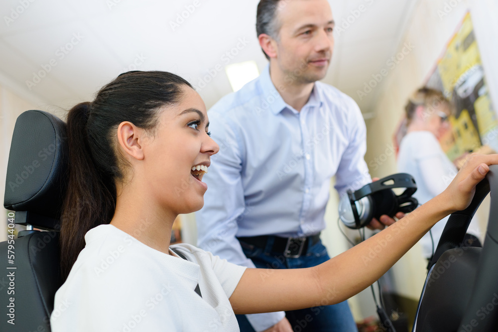 Fototapeta premium driving student smiling